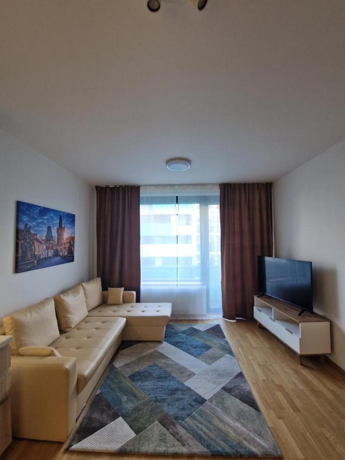Vltava Apartments Praha Bagian luar foto