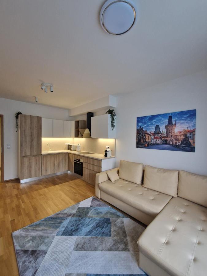 Vltava Apartments Praha Bagian luar foto